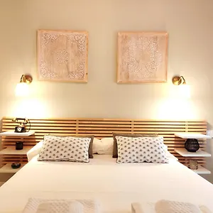 Appartement 80s Loft Vintage 15' Malaga Airport Free Guest Parking, Alhaurín de la Torre
